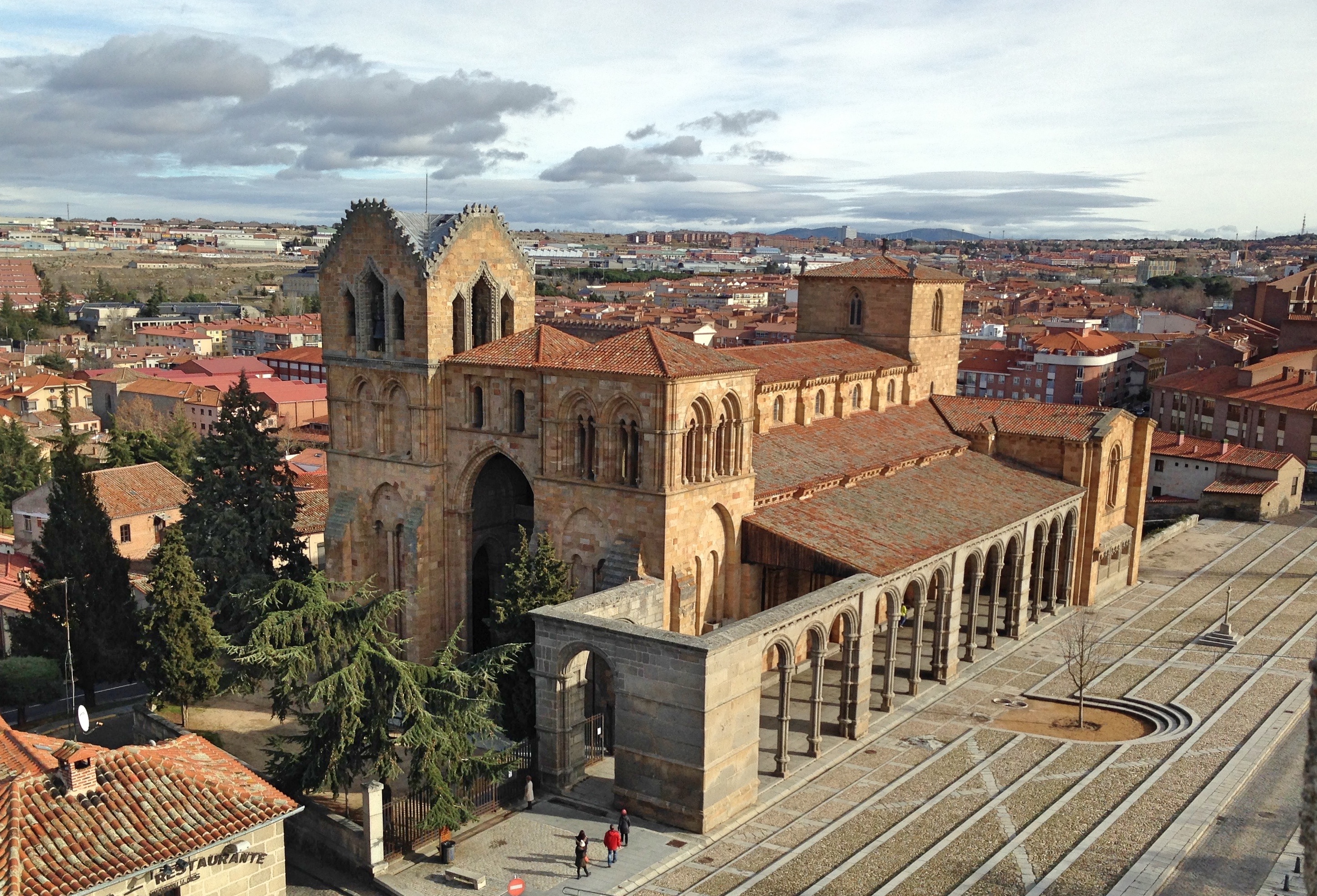 Basilica de San Vicente