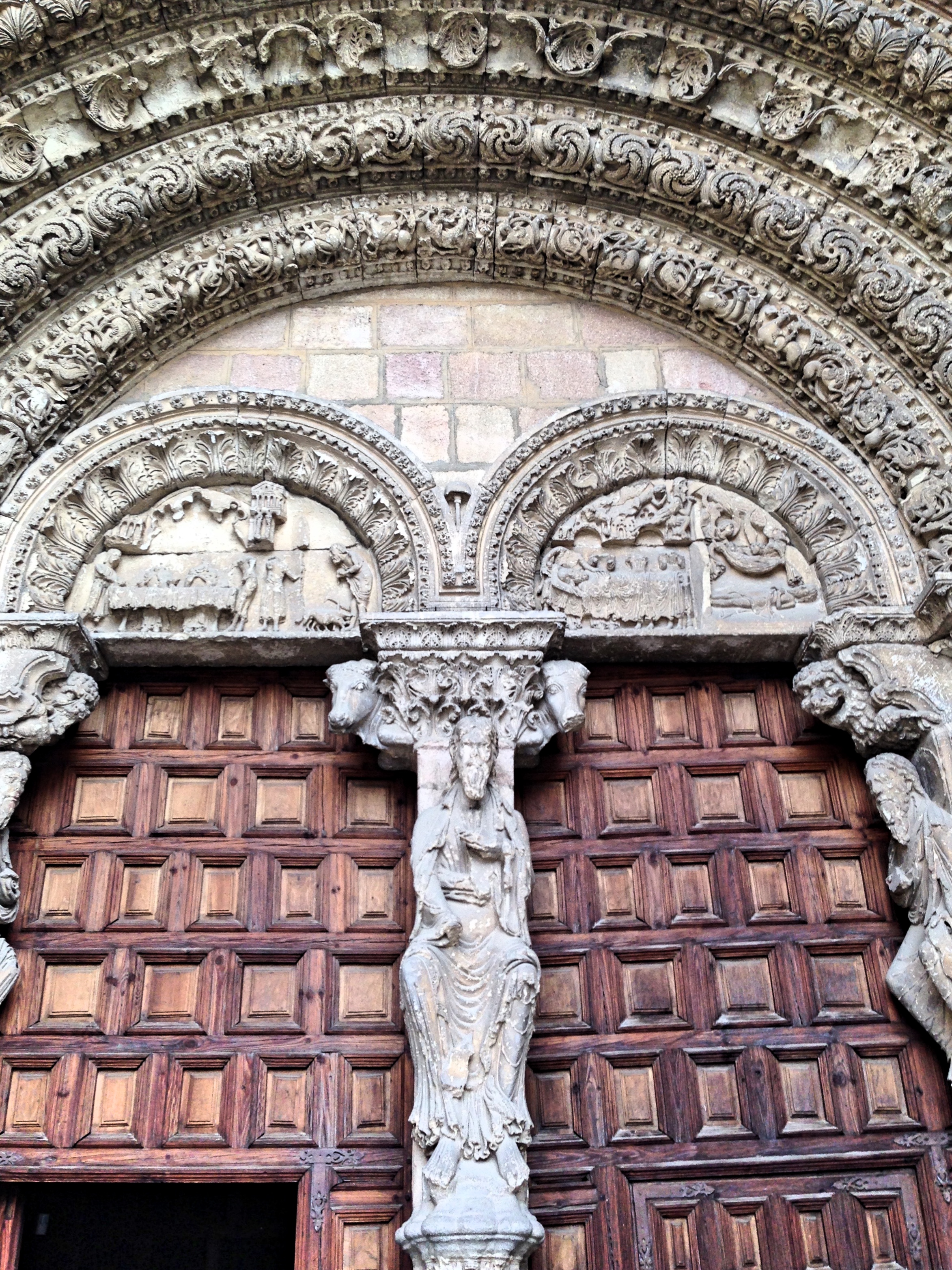 San Vicente Door