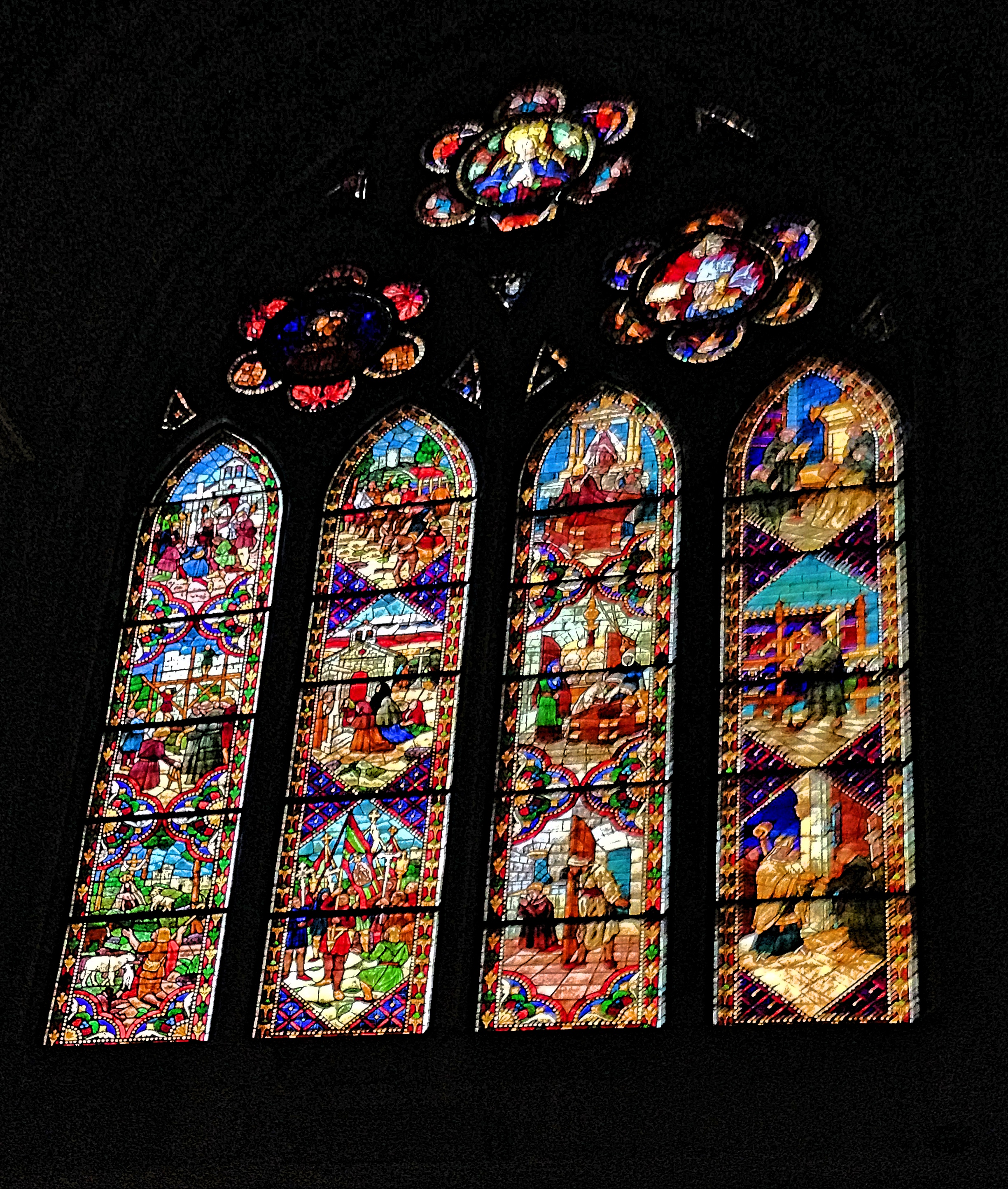 Stained Glass Close Leon