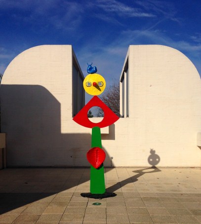 Miro_Statue