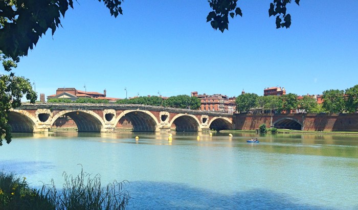 Toulouse_bridgewater