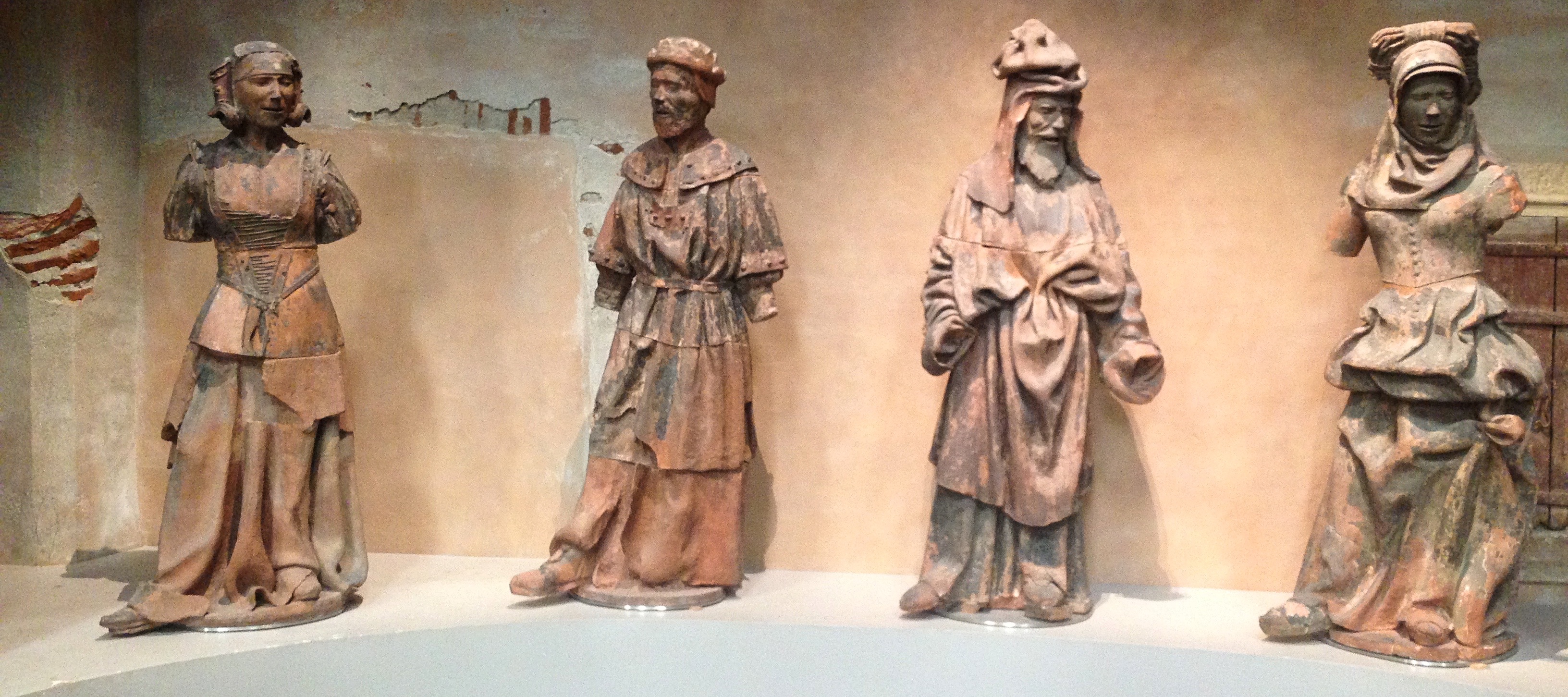 Toulouse_gothicstatues