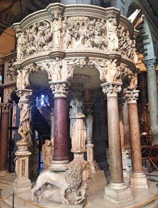 Pisa_pulpit