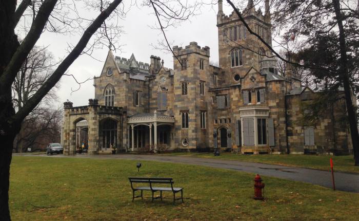 Historic Hudson Homes: Lyndhurst & Untermyer&nbsp;Gardens